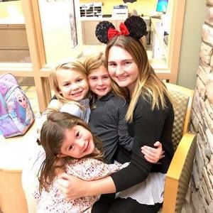 Meet your Posher, Katy